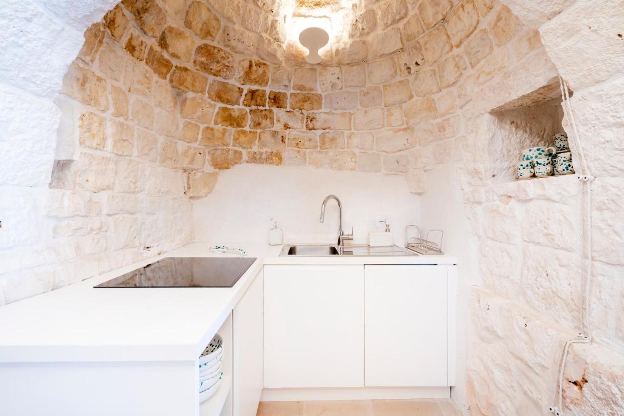 Trulli Cicerali , Trulli Design Con Piscina Panoramica Villa Ostuni Eksteriør billede